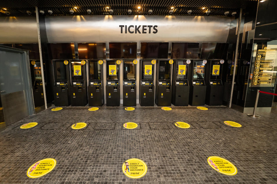 Social distancing markets at the ticketing machines. — Picture courtesy of GSC Cinemas