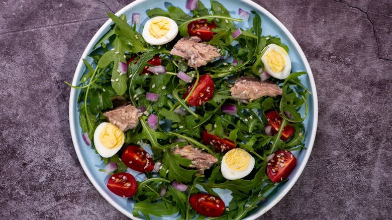 Salad with tinned fish