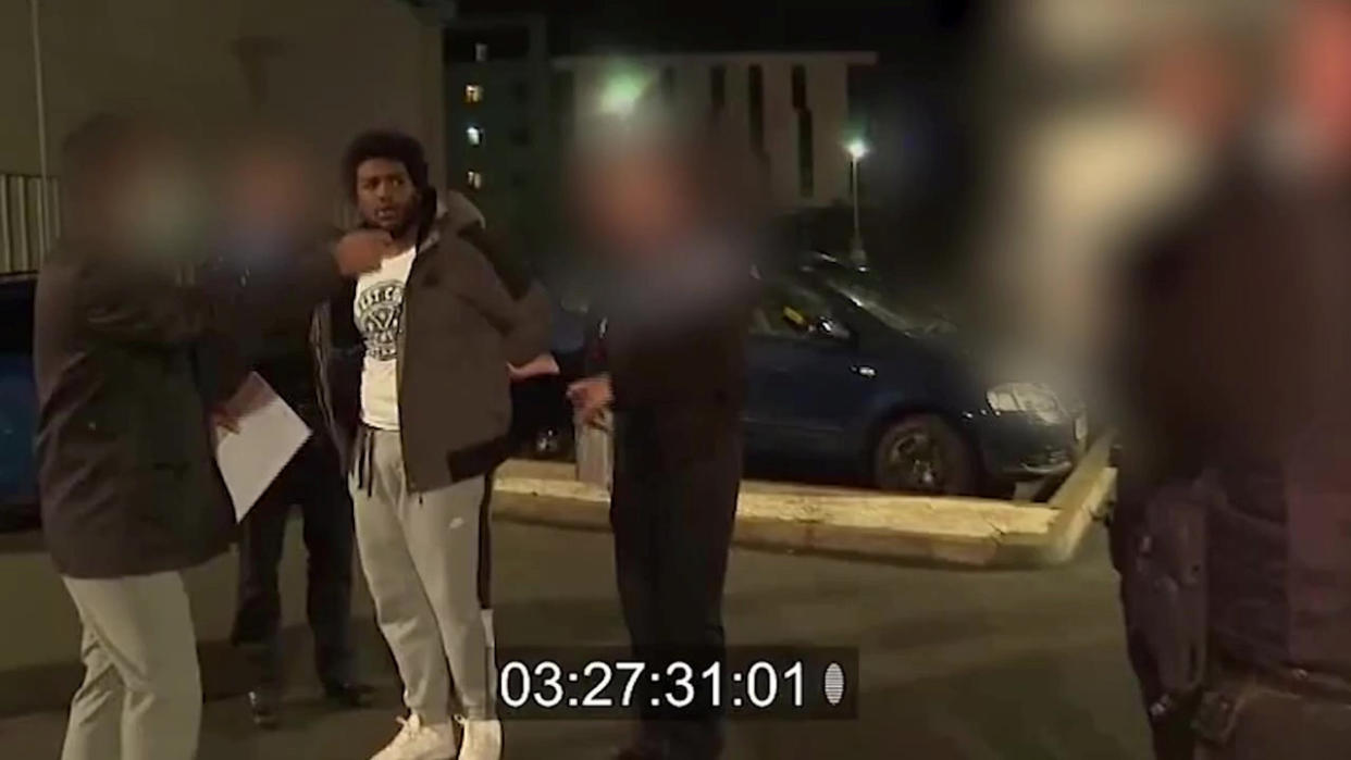 Mazin Abdelmonim is caught on camera being arrested. (SWNS)