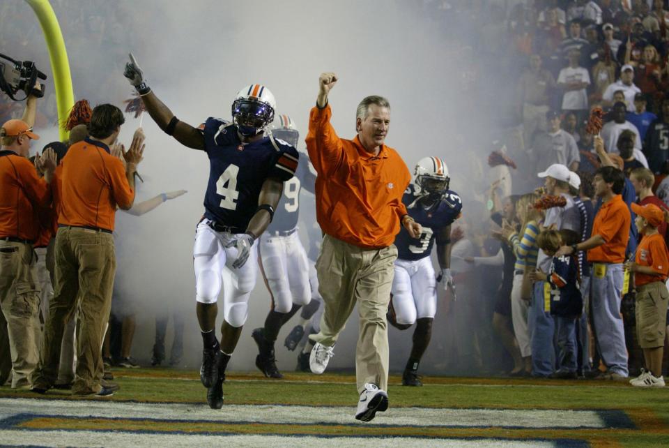 UNITED STATES - OCTOBER 04:  Coll, Football: Auburn coach Tommy Tuberville before game vs Tennessee, Auburn, AL 10/4/2003  (Photo by Gary Bogdon/Sports Illustrated via Getty Images)  (SetNumber: X69343 TK1)