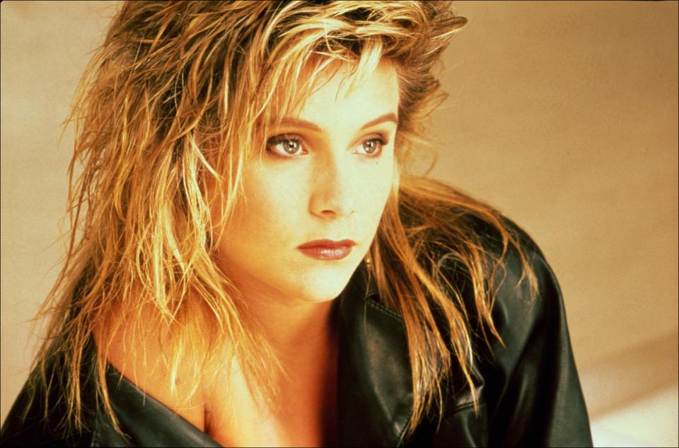 Unverkennbar 80er: Samantha Fox bei einem Shooting im Jahr 1987. (Bild: Mohamed LOUNES/Gamma-Rapho via Getty Images)