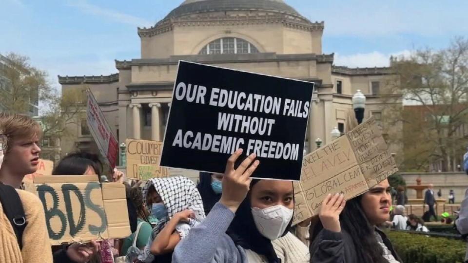 PHOTO: Pro-Palestinian and pro-Israel protesters demonstrate at Columbia University on April 18, 2024. (WABC)