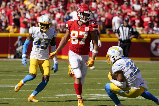 Los Angeles Chargers at Kansas City Chiefs on September 26, 2021