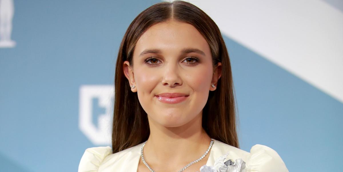 Millie Bobby Brown Shows Off Auburn Hair In Low-Key Selfie