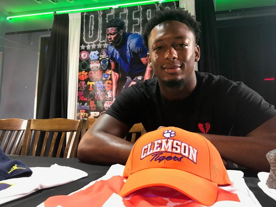 Glassboro native Keon Sabb, who played football at Glassboro and Williamstown, committed to Clemson on Saturday at Landmark Americana. Sabb will play his senior season at IMG Academy in Florida.