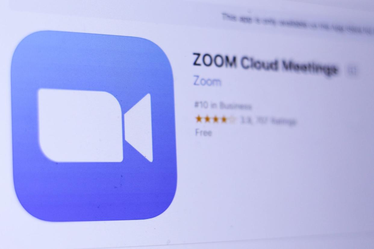 zoom video conferencing app computer