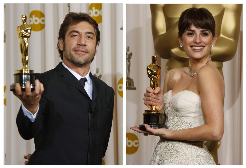 Los Bardem Cruz con sus respectivos Oscar (que ganaro cuado no eran pareja). REUTERS/Mike Blake/Files  (UNITED STATES - Tags: ENTERTAINMENT SOCIETY)