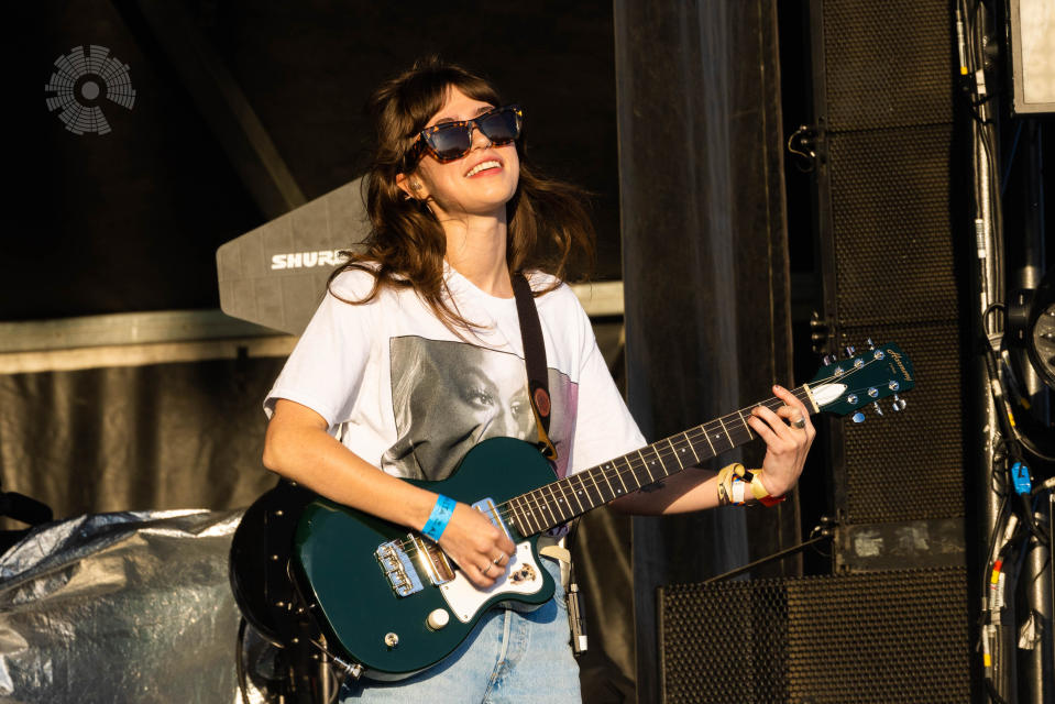 Clairo PrimaveraSoundLA 9 16 22 Debi Del Grande 4 Primavera Sound LA 2022 Was a Festival of the Future with Arctic Monkeys, Nine Inch Nails and More: Recap