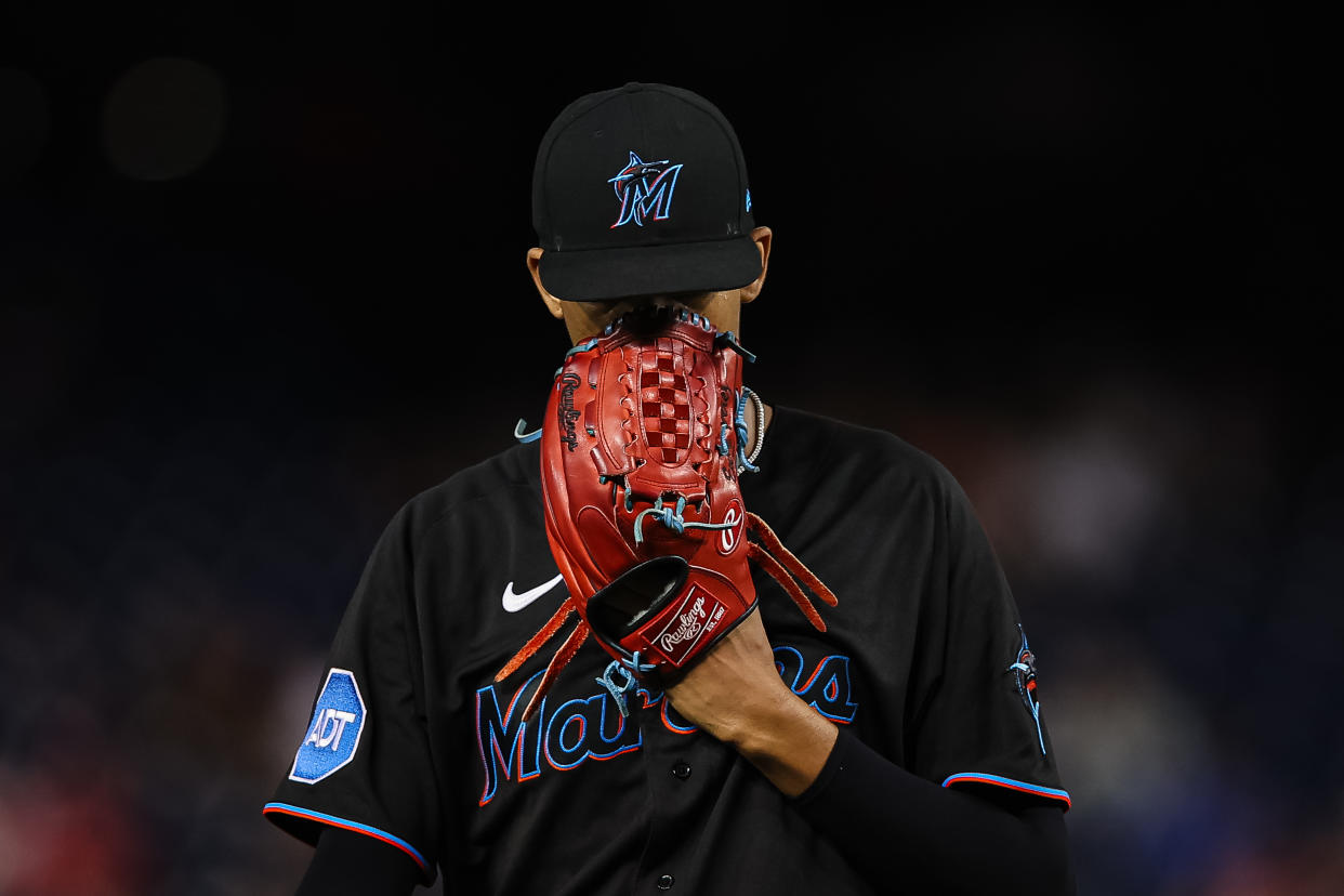 Eury Perez, de los Miami Marlins, es uno de los  pitchers estelares que se perderá la campaña de Grandes Ligas por una lesión en el codo. (Foto: Scott Taetsch/Getty Images)