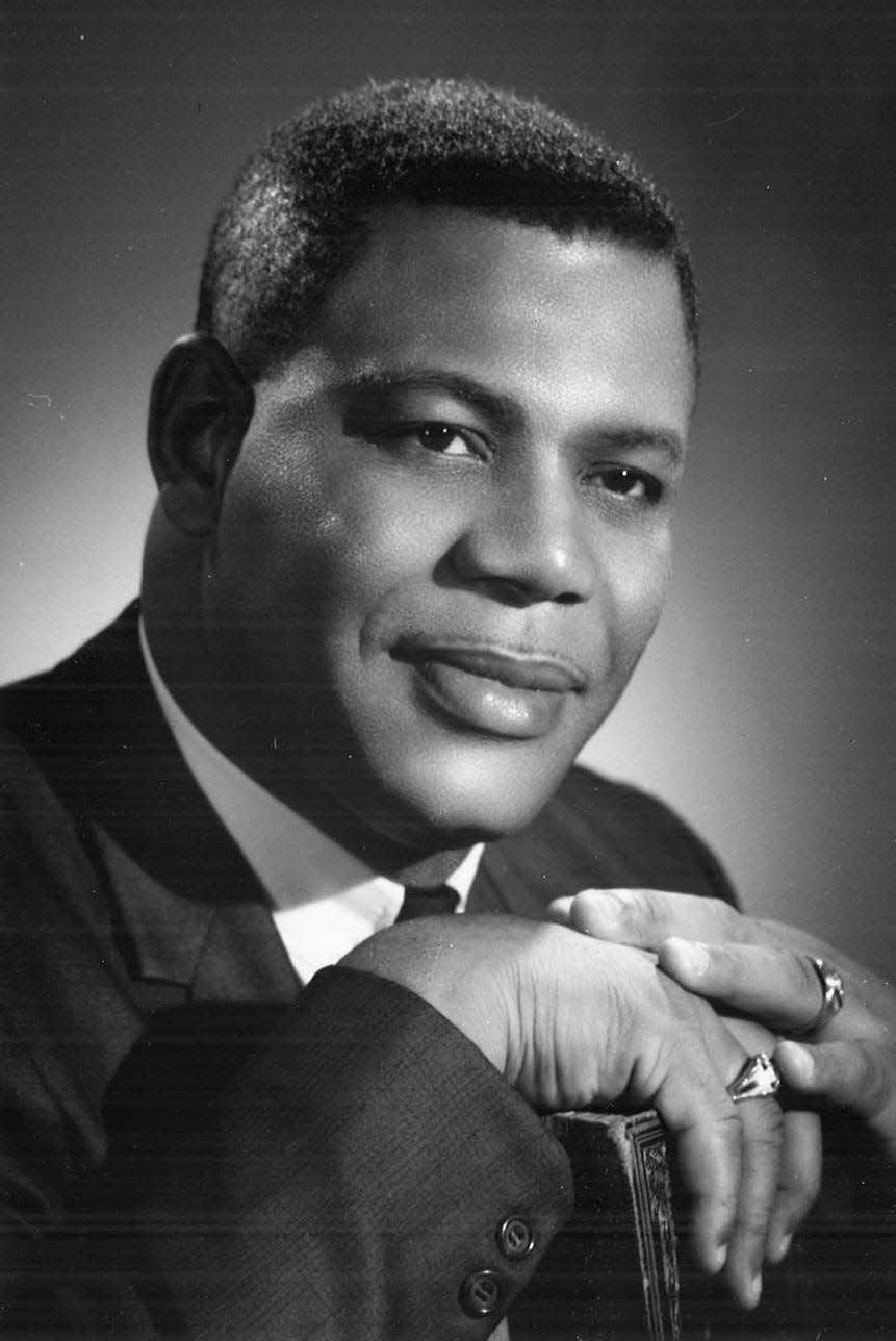 Robert Wright Sr. was a successful attorney who led the Des Moines chapter of the NAACP.