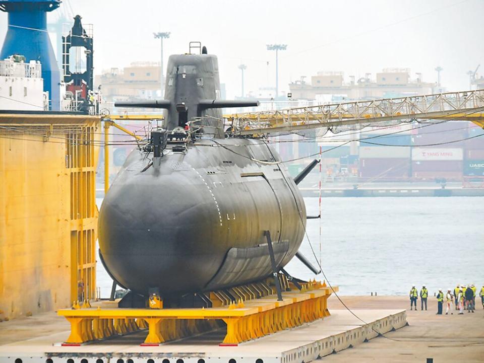 首艘國造潛艦海鯤號。 （本報資料照片）