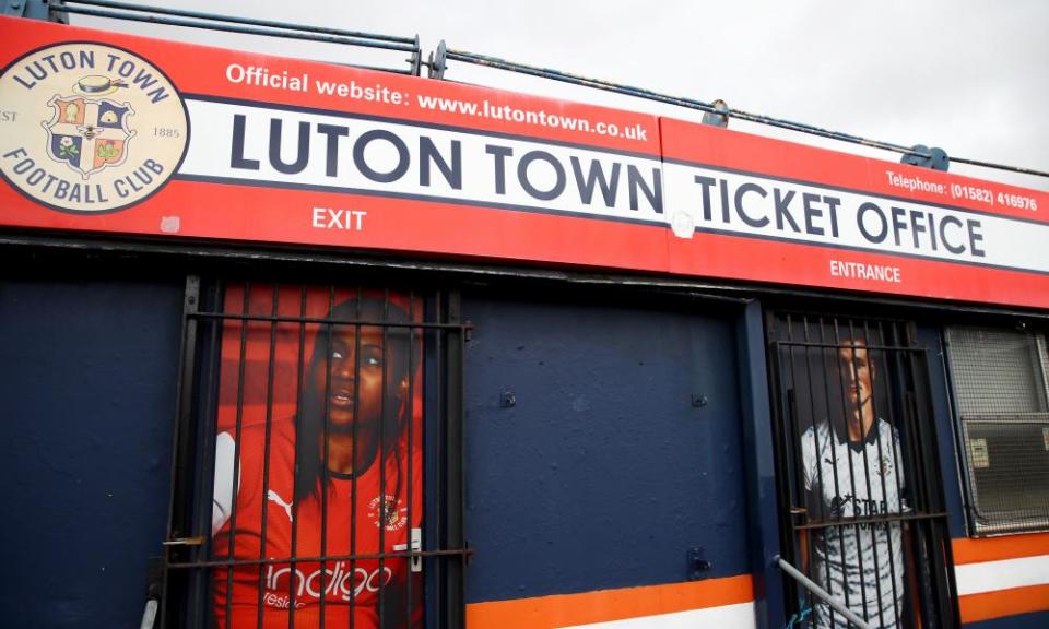 Kenilworth Road: Rarely a happy hunting ground for Oxford fans.