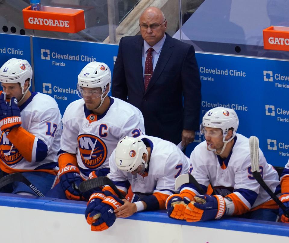 Islanders coach Barry Trotz will face the Capitals team he led to a Stanley Cup.