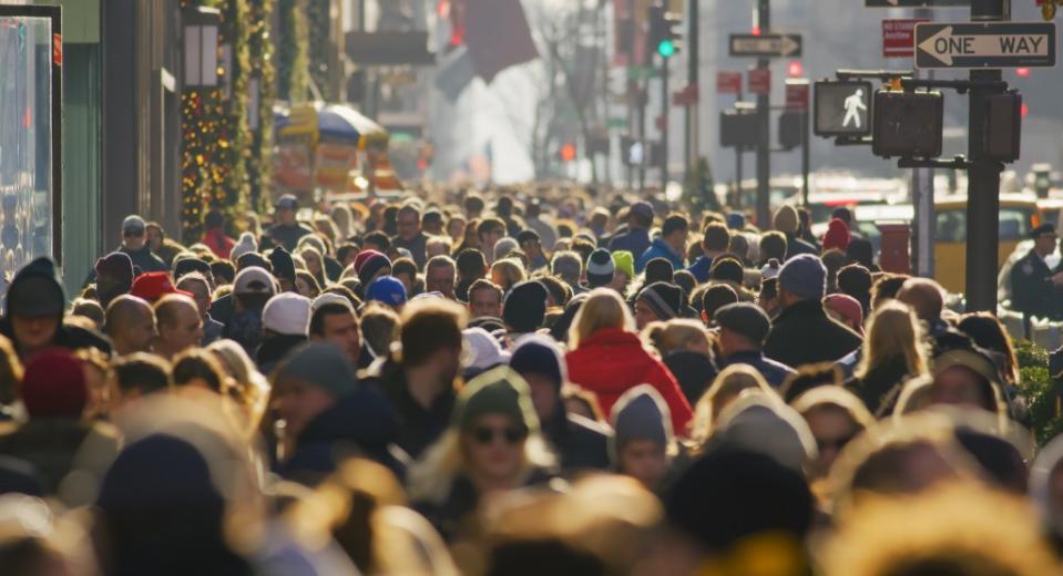 A new survey has sparked a lively debate about sidewalk etiquette in NYC. blvdone – stock.adobe.com