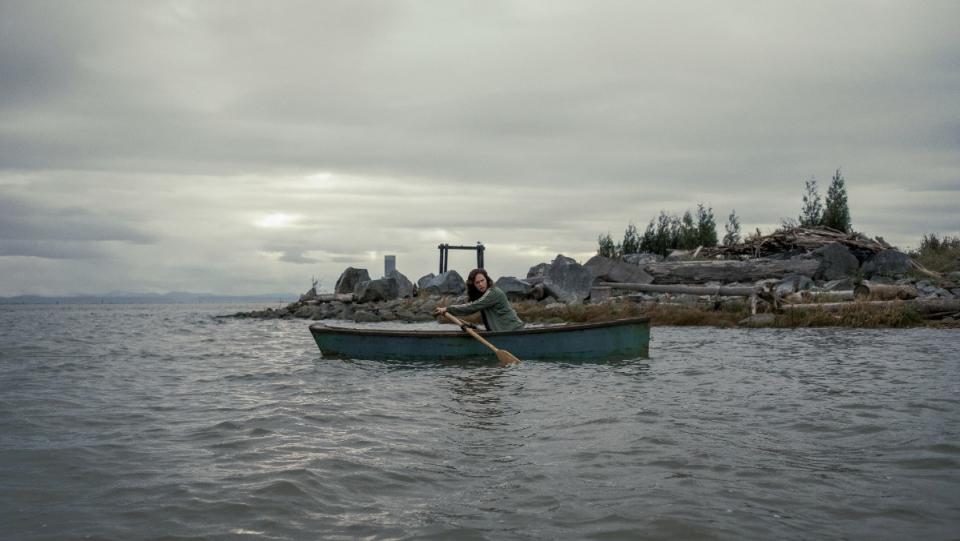 Kate Siegel as Erin in a canoe in Midnight Mass.