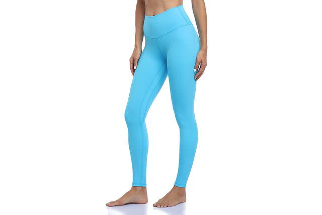 The “Squat-Proof” Leggings With Over 31,000 5-Star Ratings Are on Sale for  $20 in the Prettiest Spring Colors