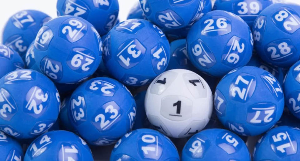 Powerball numbers balls