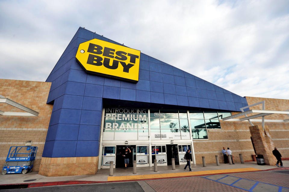 Yesterday, Best Buy announced that it paid $800 million to acquire GreatCall,