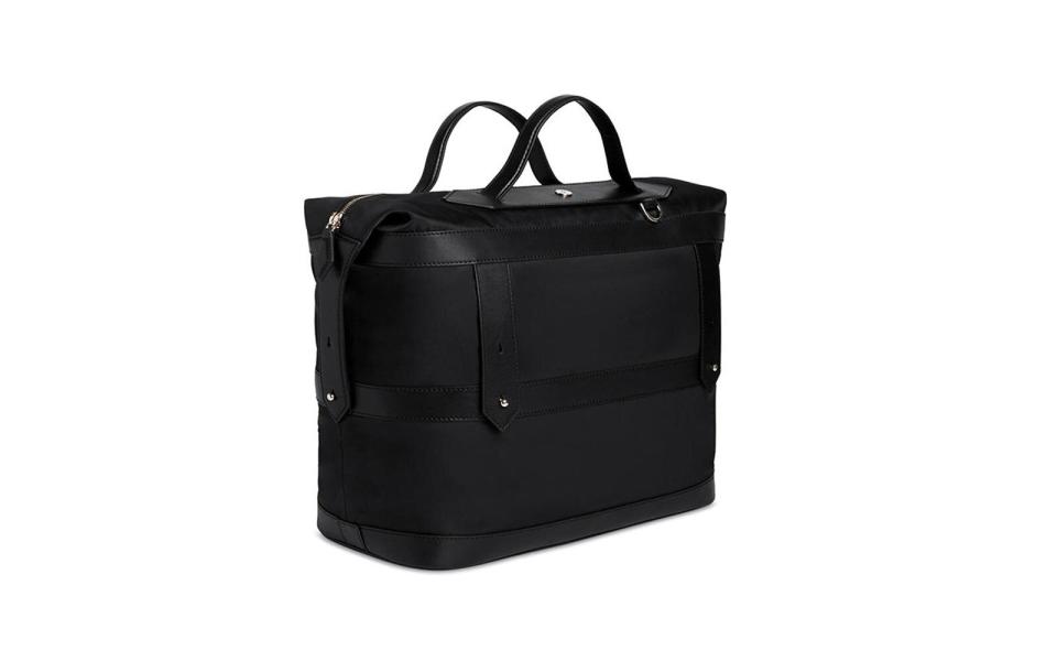 Paravel nylon bag