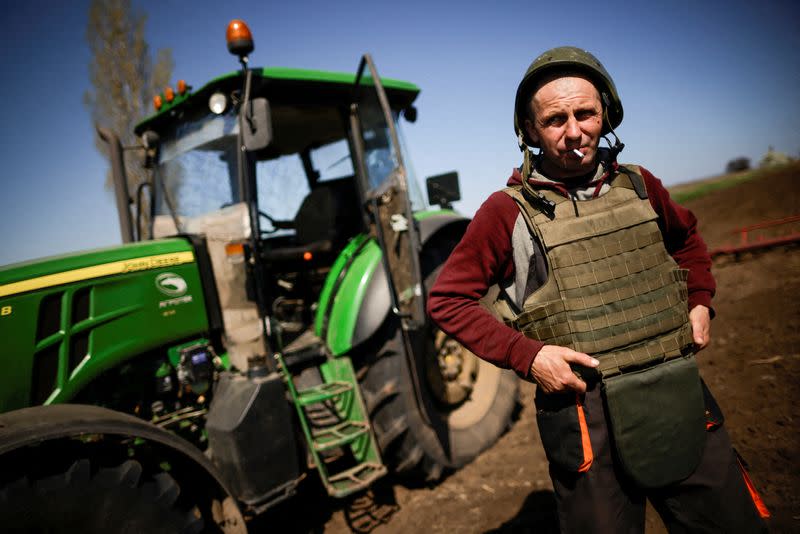 Yuri, un agricultor ucraniano, en la región de Zaporiyia