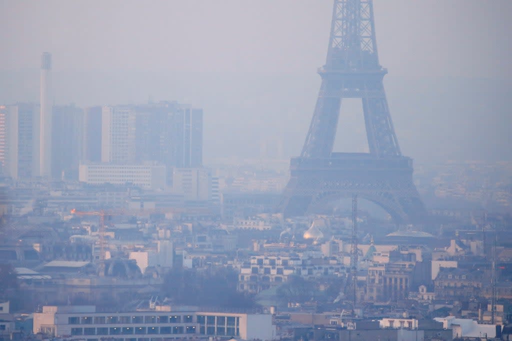 The Eiffel Tower pictured in 2016 when the year experienced the worst air pollution in a decade (REUTERS)