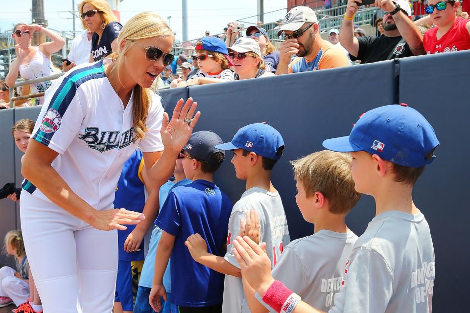 Jennie Finch: Diese schöne Frau zeigt Baseball-Männern jetzt, wo es lang geht