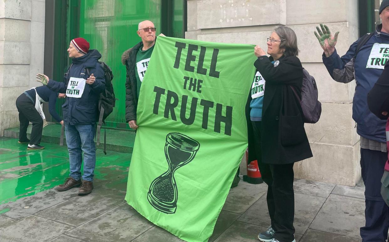 Extinction Rebellion protesters outside The Telegraph’s offices - Kathryn Younger for The Telegraph