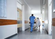 <p>Personale delle professioni sanitarie infermieristiche ed ostetriche ospedaliere con lavoro organizzato in turni (Getty) </p>