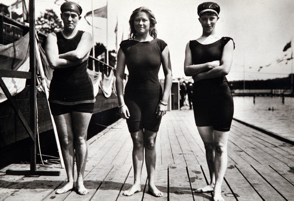 <p>Durack (left), an <a href="http://adb.anu.edu.au/biography/durack-sarah-fanny-6063" target="_blank">Australian swimmer</a>, won gold in the 100m freestyle at the 1912 Olympics.</p> <p>Between 1910 and 1918 Durack was considered the <a href="http://www.ishof.org/Honorees/67/67fdurack.html" target="_blank">world's greatest female swimmer</a> of all distances between sprints and the mile marathon.</p>