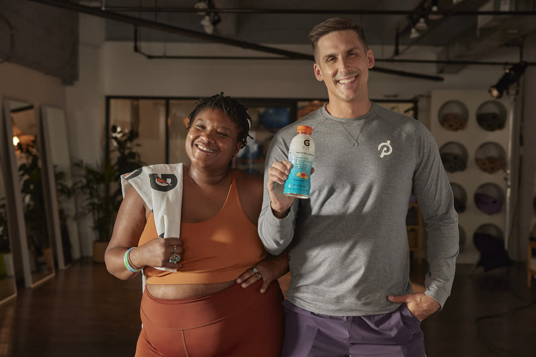 Rigsby and Jessamyn Stanley, a yoga expert who also participated in the Gatorade Fit campaign. (Photo: Gatorade)