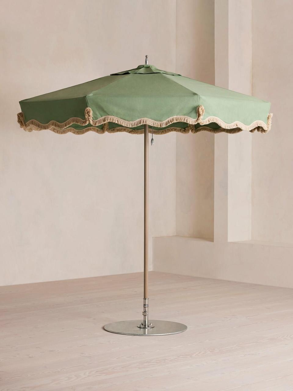 <p><a href="https://go.redirectingat.com?id=74968X1596630&url=https%3A%2F%2Fwww.sohohome.com%2Fus%2Fproducts%2Ftuuci-octagonal-parasol-fringed-sage%2F79973431&sref=https%3A%2F%2Fwww.harpersbazaar.com%2Ffashion%2Ftrends%2Fa60442539%2Fbest-luxury-outdoor-furniture-stores-brands%2F" rel="nofollow noopener" target="_blank" data-ylk="slk:Shop Now;elm:context_link;itc:0;sec:content-canvas" class="link ">Shop Now</a></p><p>Tuuci Octagonal Parasol</p><p>sohohome.com</p><p>£5995.00</p>