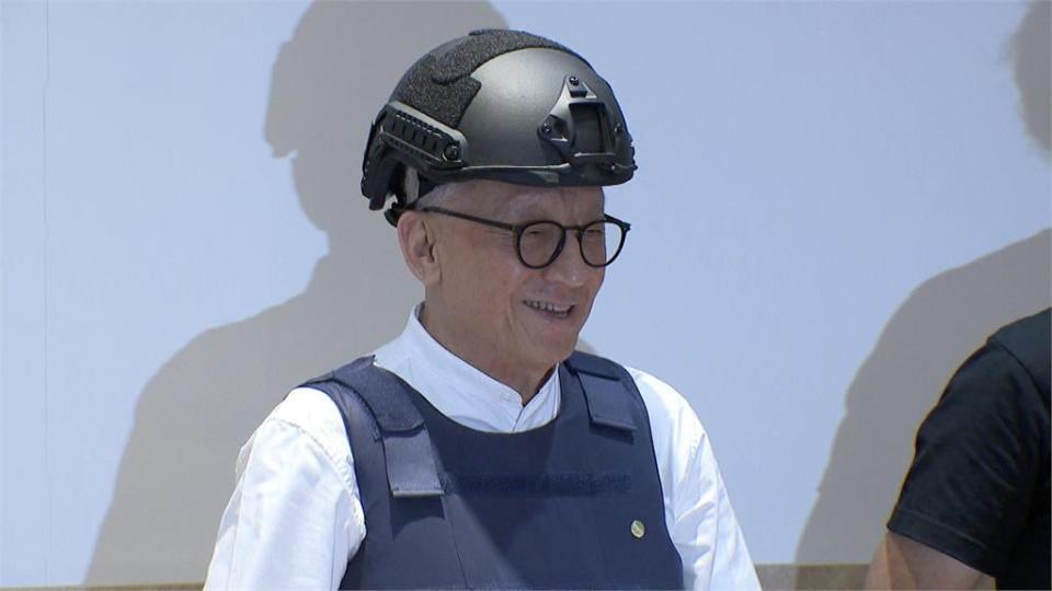 王建煊選2024喊「促統」 曹興誠舉香港為例開轟