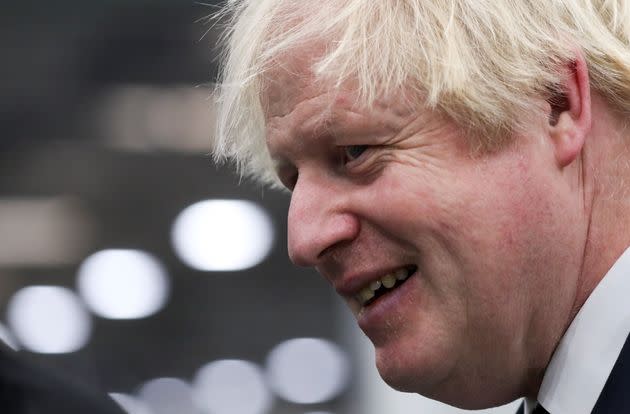 Le Premier ministre britannique Boris Johnson lors d'une visite à Blyth, le 22 novembre 2021 (Photo: Scott Heppell via Reuters)