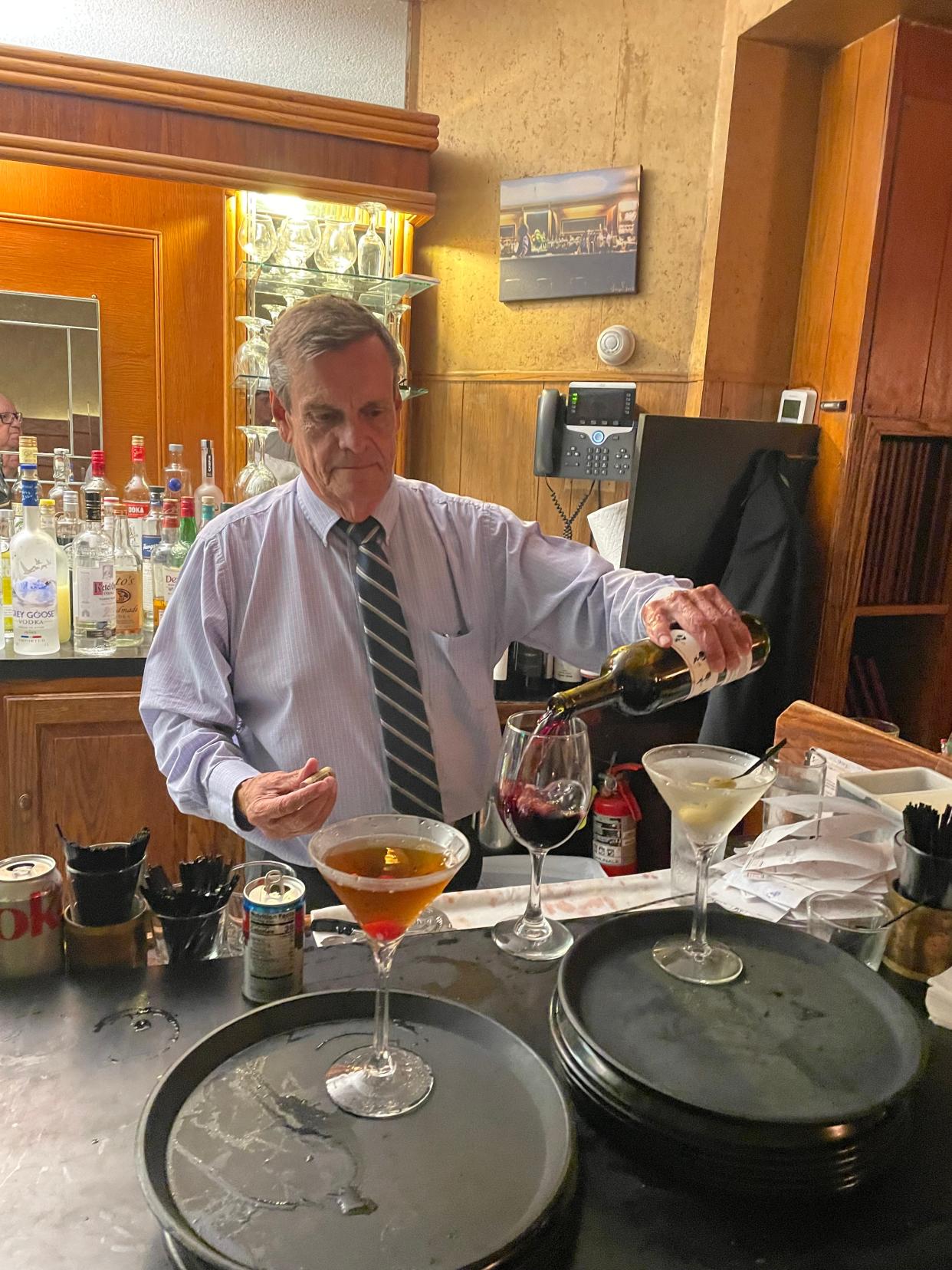 Bartender Larry Thomas has been a bartender at Akron's Diamond Grille for 50 years.
(Credit: Craig Webb, Akron Beacon Journal)