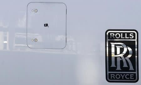 A Rolls-Royce logo is pictured on the exterior of an Airbus A350 XWB during the Airbus annual news conference in Colomiers, near Toulouse January 13, 2015. REUTERS/Regis Duvignau