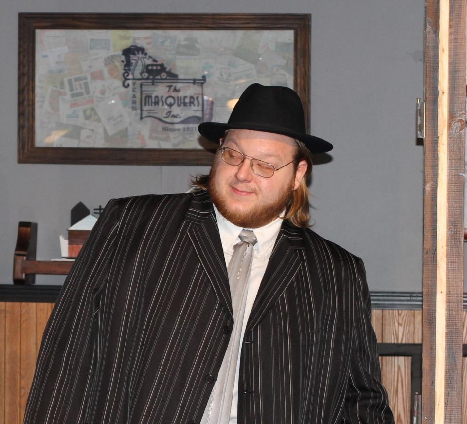 Sam Oswald in The Masquers production of ‘City of Angels.’