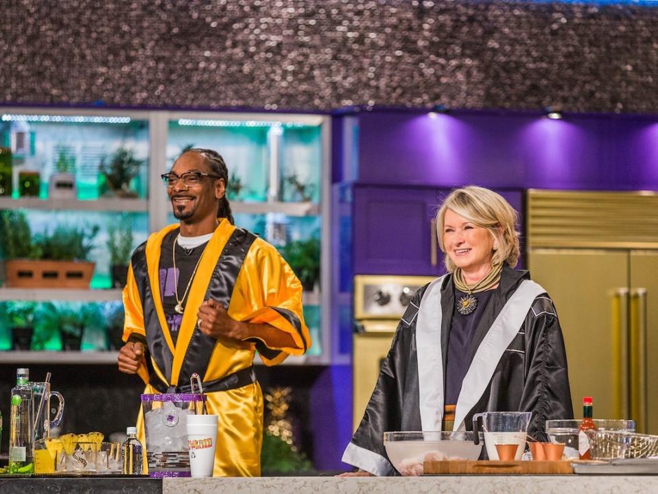 martha stewart snoop dogg potluck dinner party vh1 2