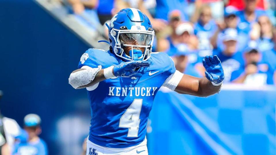 Kentucky senior safety Jalen Geiger (4), a Columbia, South Carolina, product, will seek to help the Wildcats win over the Gamecocks for the fourth time in the past five meetings between the teams at Williams-Brice Stadium.
