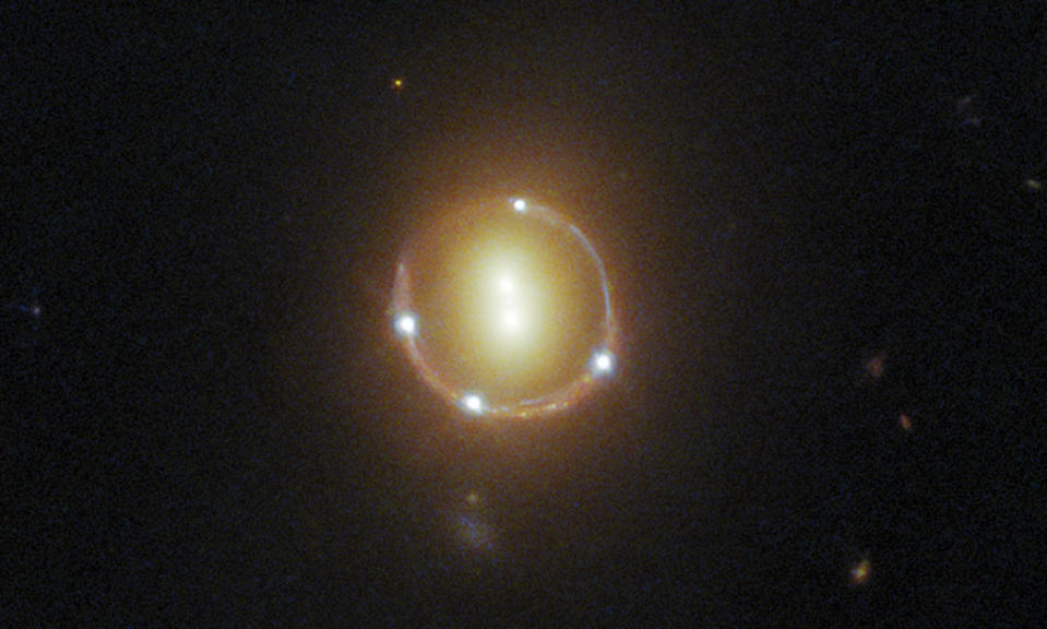 Image: Einstein Ring (ESA/Hubble / NASA)