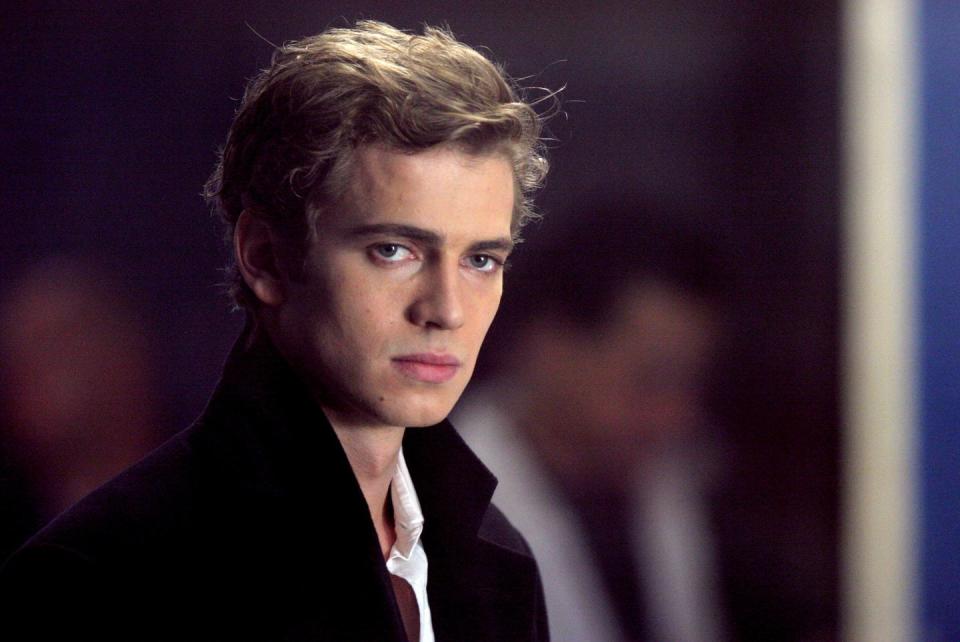 hayden christensen on location for awake november 28, 2005