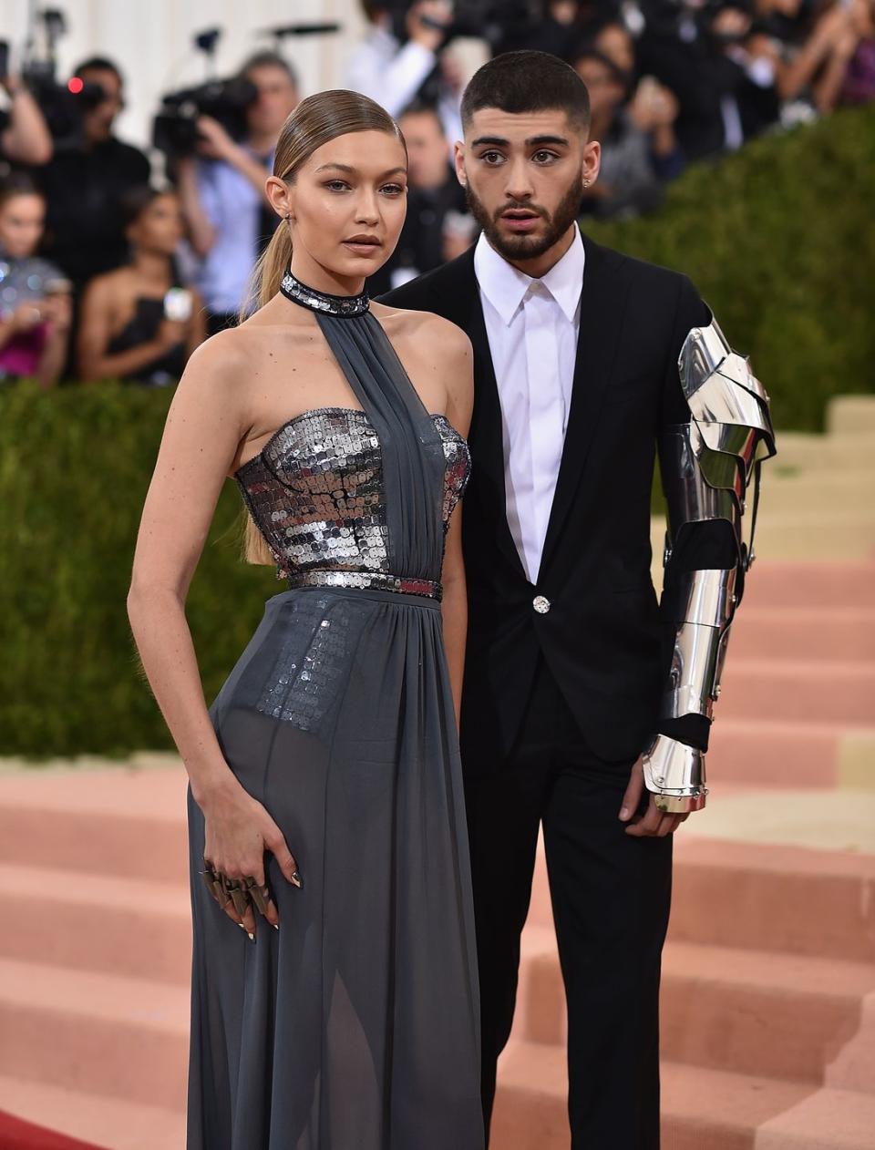 gigi hadid and zayn malik at manus x machina