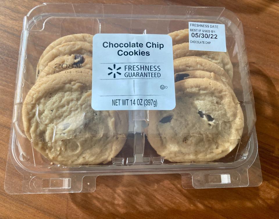 walmart  cookies in a plastic container