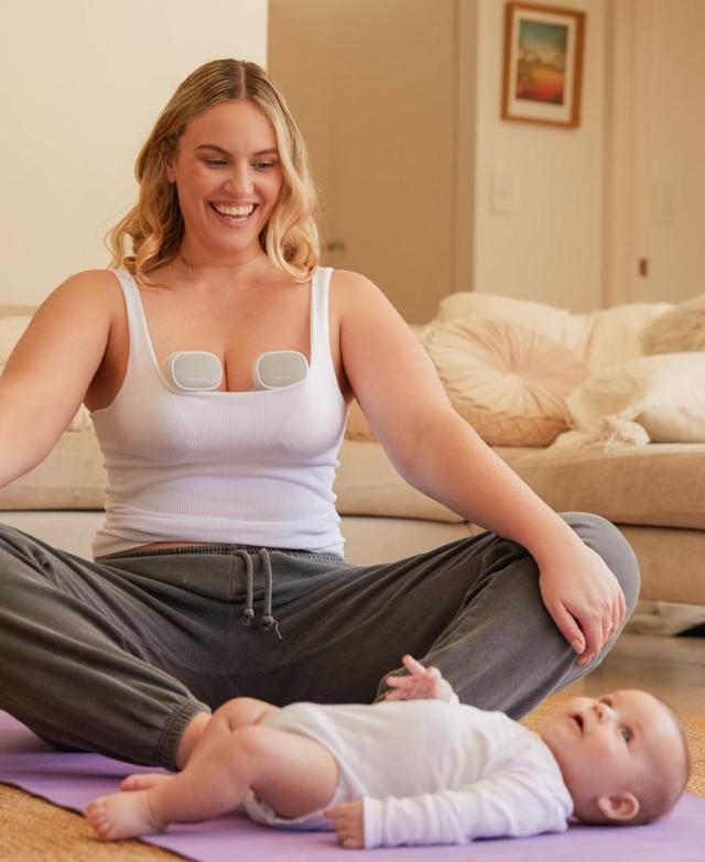 mom cozy portable pump - Breastfeeding & Nursing, Facebook Marketplace