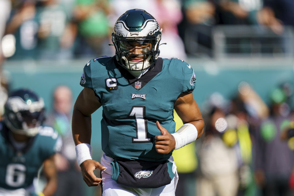 NFL MVP odds on the move; Eagles' Jalen Hurts new favorite to win award