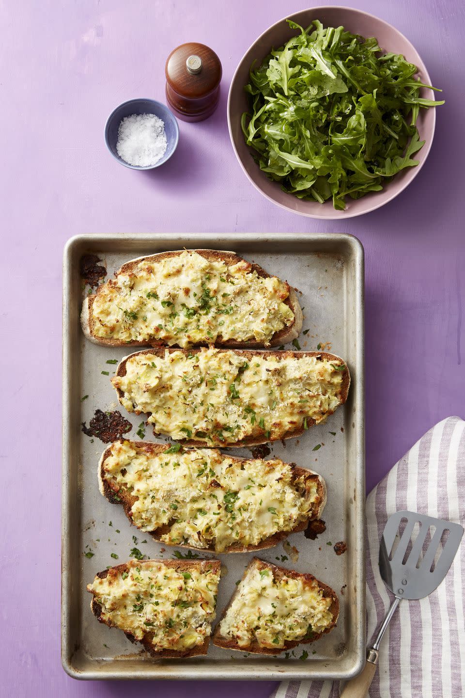 Cheesy Artichoke Toasts