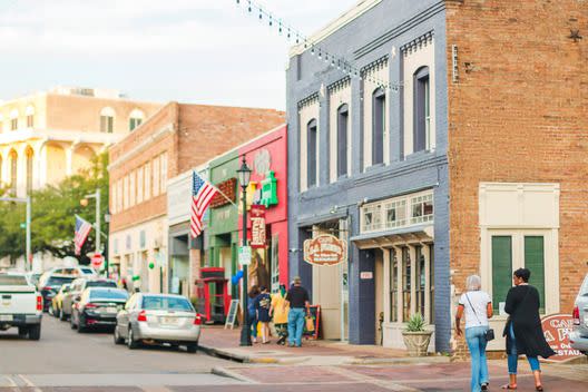 downtown laurel, mississippi