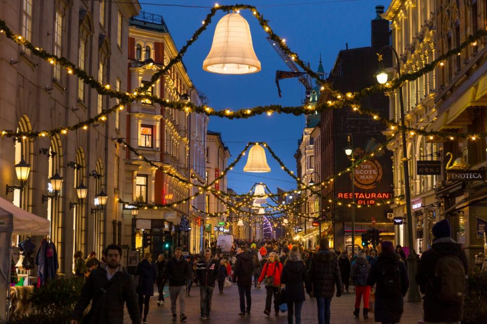 Oslo's Christmas lights near Amerikalinjen (Visit Oslo)