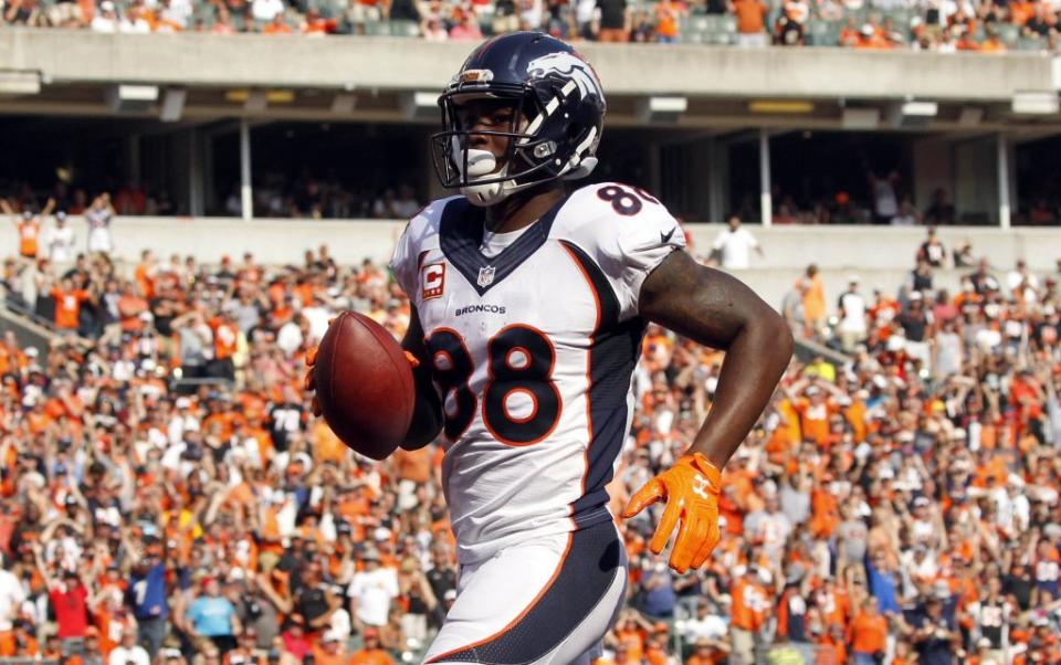 Sep 25, 2016; Cincinnati, OH, USA; Denver Broncos wide receiver Demaryius Thomas (88) runs the ball for a touchdown against the Cincinnati Bengals in the second half at Paul Brown Stadium. Denver defeated the Cincinnati 29-17. Mandatory Credit: Mark Zerof-USA TODAY Sports