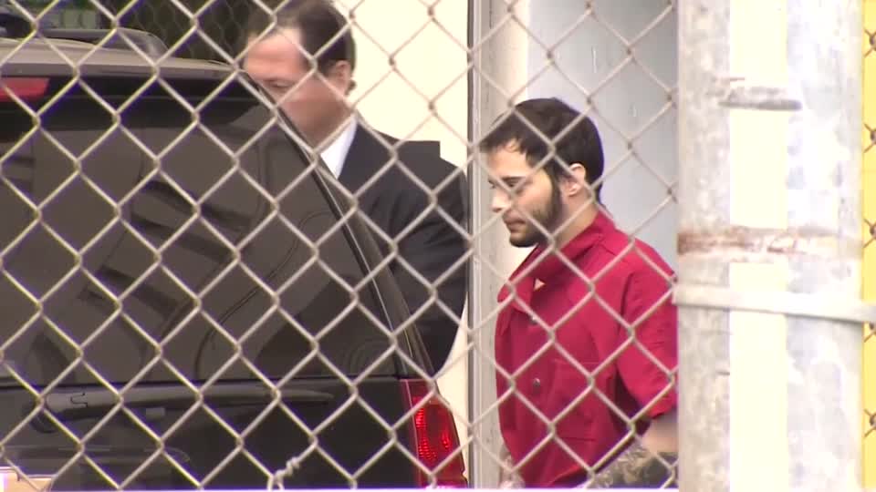 Accused Florida airport gunman Esteban Santiago is due in federal court Monday for the shooting deaths of five people in Ft. Lauderdale -- charges that could bring him the death penalty. Alva French reports.