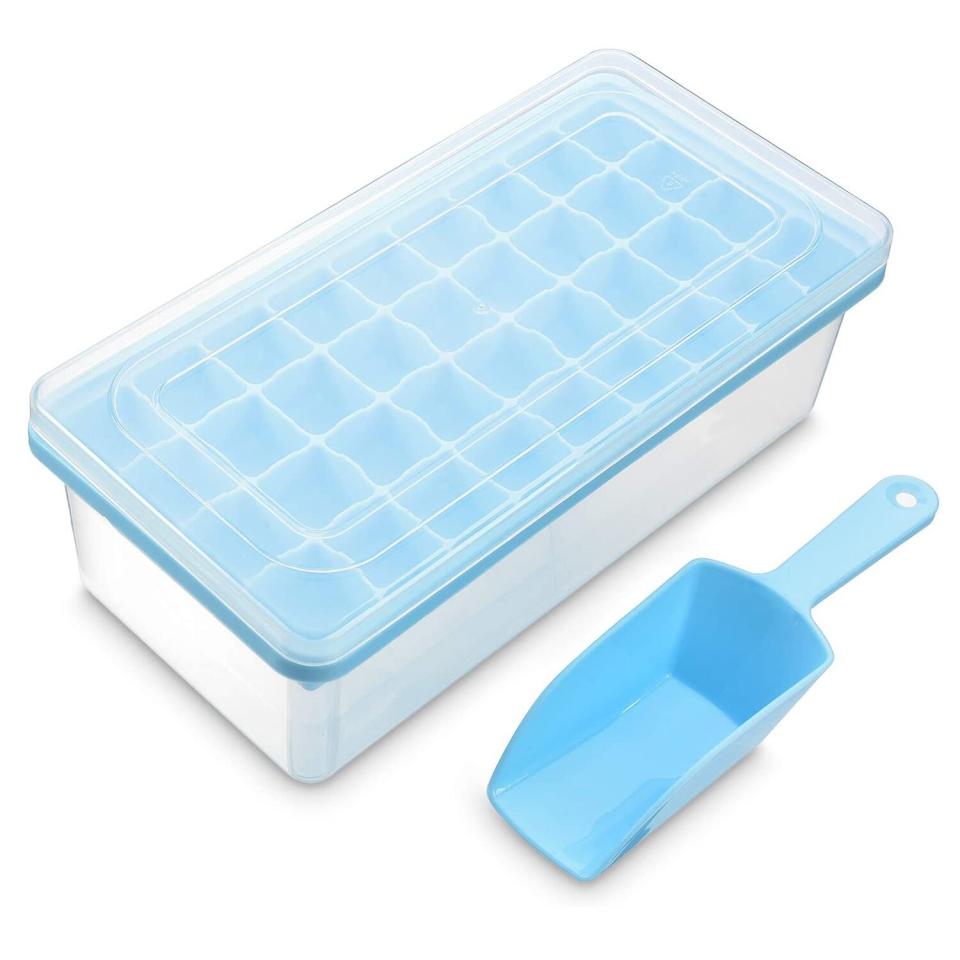 Ice Cube Tray With Lid and Bin